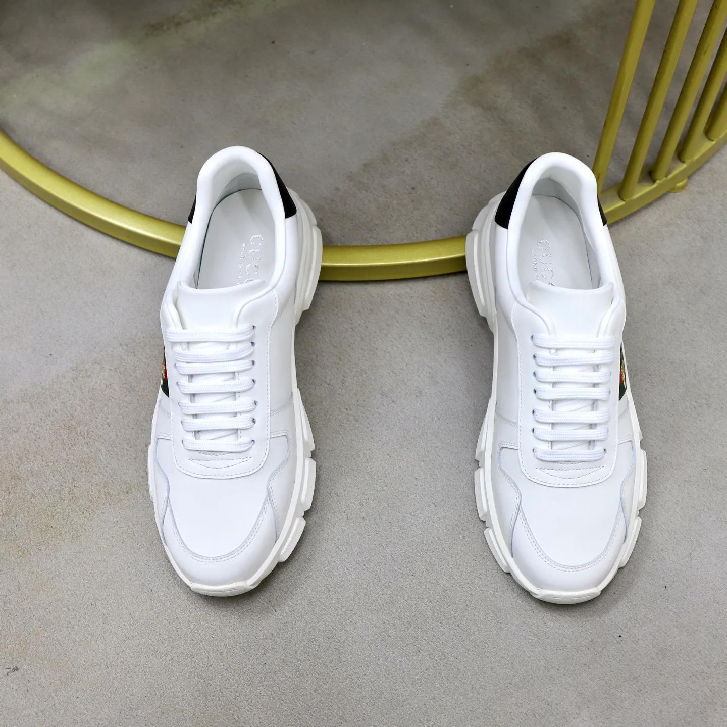 Ex-factory price: 540💰💰🙅‍♂️🙅‍♂️🙅‍♂️ Brand: GUCCI Standard code: 38-44 (45 customized) Grade: Same as the official website Material: Cowhide stitching Comfortable and breathable sheepskin lining Lightweight and wear-resistant sports outsole Style category: Men's fashionable casual shoes Running sports shoes Distinguished luxury brand elements Top luxury color: actual picture color